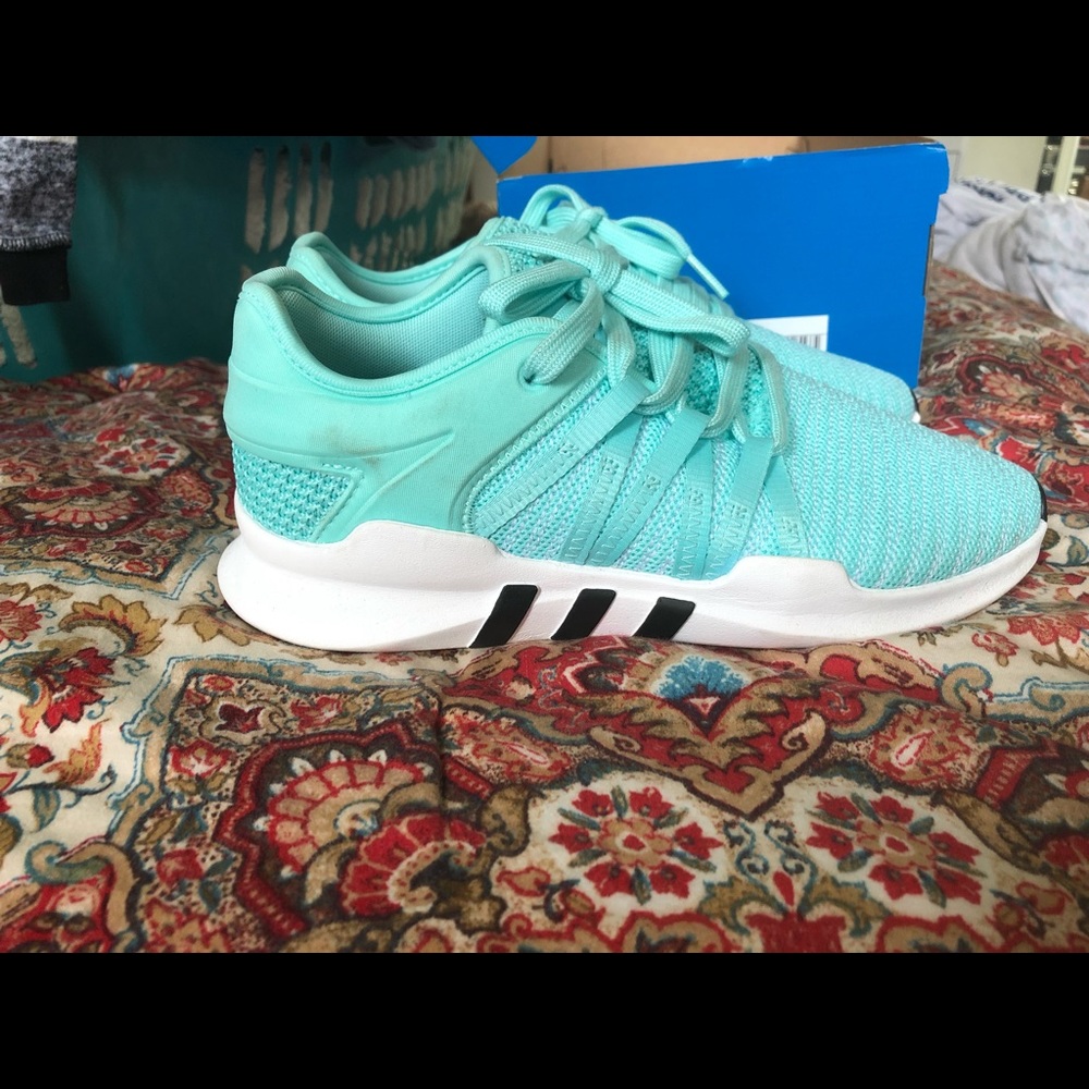 Adidas teal sneakers